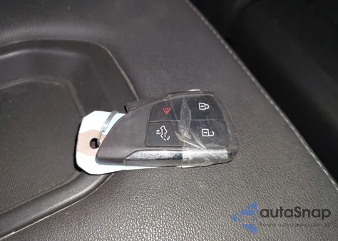 2024 Chevrolet Silverado 1500 4Wd Standard Bed Wt z USA, uszkodzony, nr VIN 1GCRDAEK8RZ215758